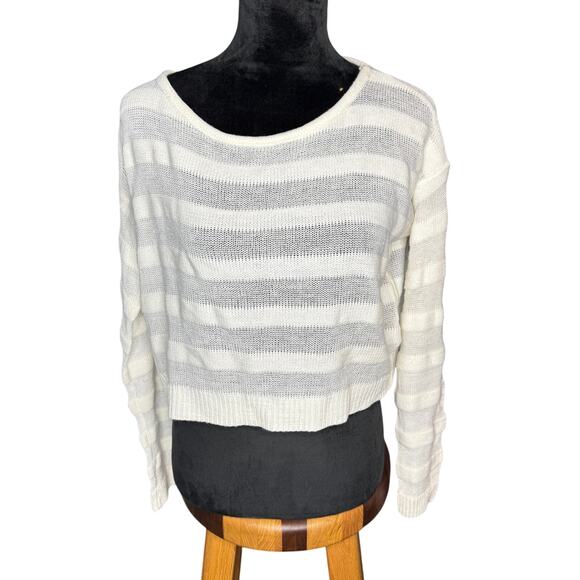 Lucy Paris Nordstrom Women's sz Large Ivory/Cream Long Sleeve Crop Sweater NWT - Picture 1 of 9
